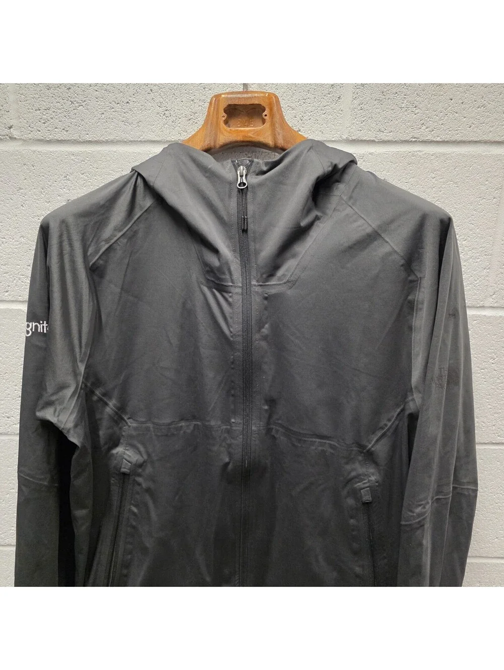 The North Face All-Weather DryVent Stretch Jacket Mens Black  Magnite 23x29 L